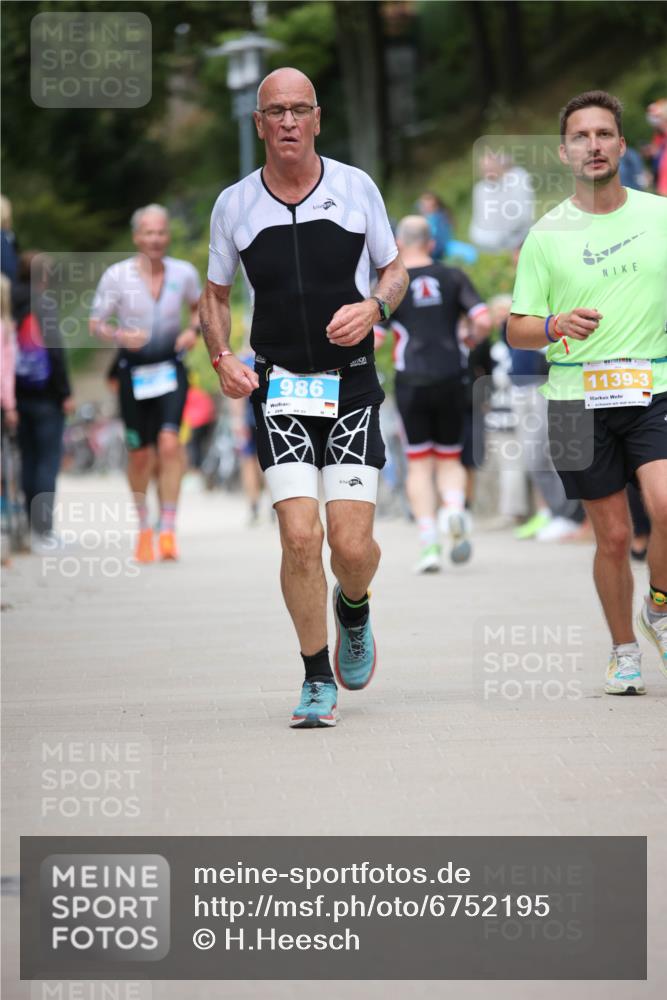 04.08.2024 - OstseeMan H.Heesch http://msf.ph/oto/6752195 04.08.2024 15:05:37 Laufen 525, 607, 736, 852, 896, 986, 1139 meine-sportfotos.de