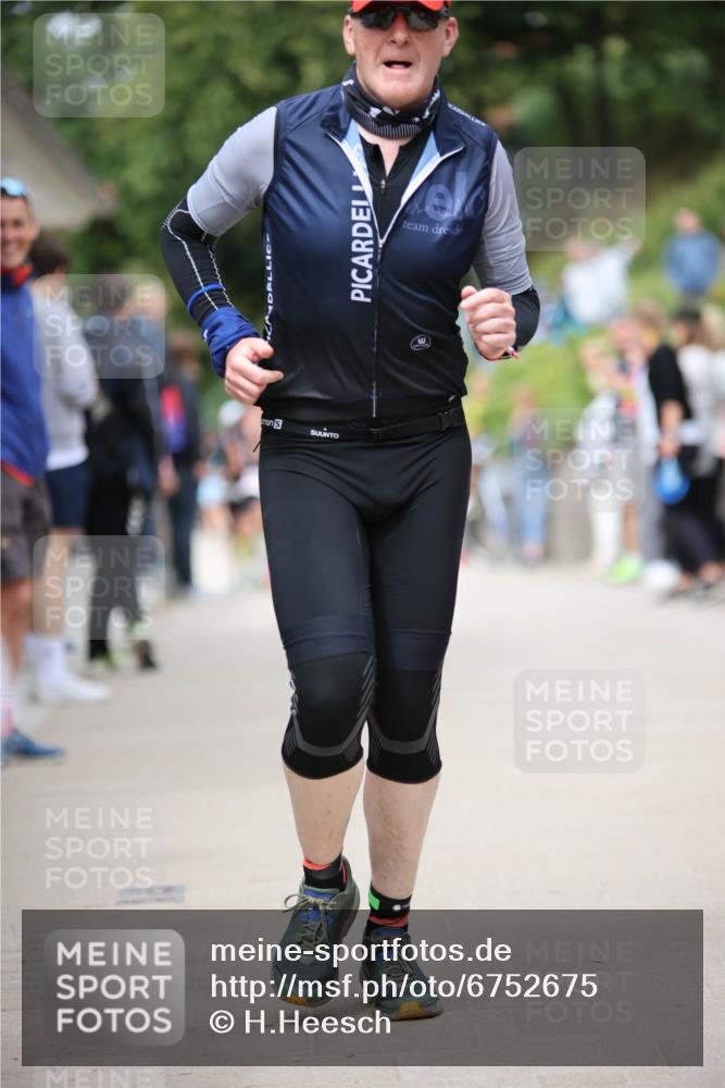 04.08.2024 - OstseeMan H.Heesch http://msf.ph/oto/6752675 04.08.2024 15:06:21 Laufen 76, 117, 164, 170, 177, 863, 916, 1140, 1206, 1286 meine-sportfotos.de