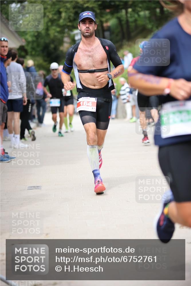 04.08.2024 - OstseeMan H.Heesch http://msf.ph/oto/6752761 04.08.2024 15:06:28 Laufen 76, 164, 177, 874, 916, 1140, 1166, 1182, 1206 meine-sportfotos.de