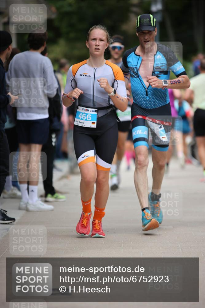 04.08.2024 - OstseeMan H.Heesch http://msf.ph/oto/6752923 04.08.2024 15:07:17 Laufen 13, 20, 103, 466, 544, 925, 1105, 1110, 1277 meine-sportfotos.de