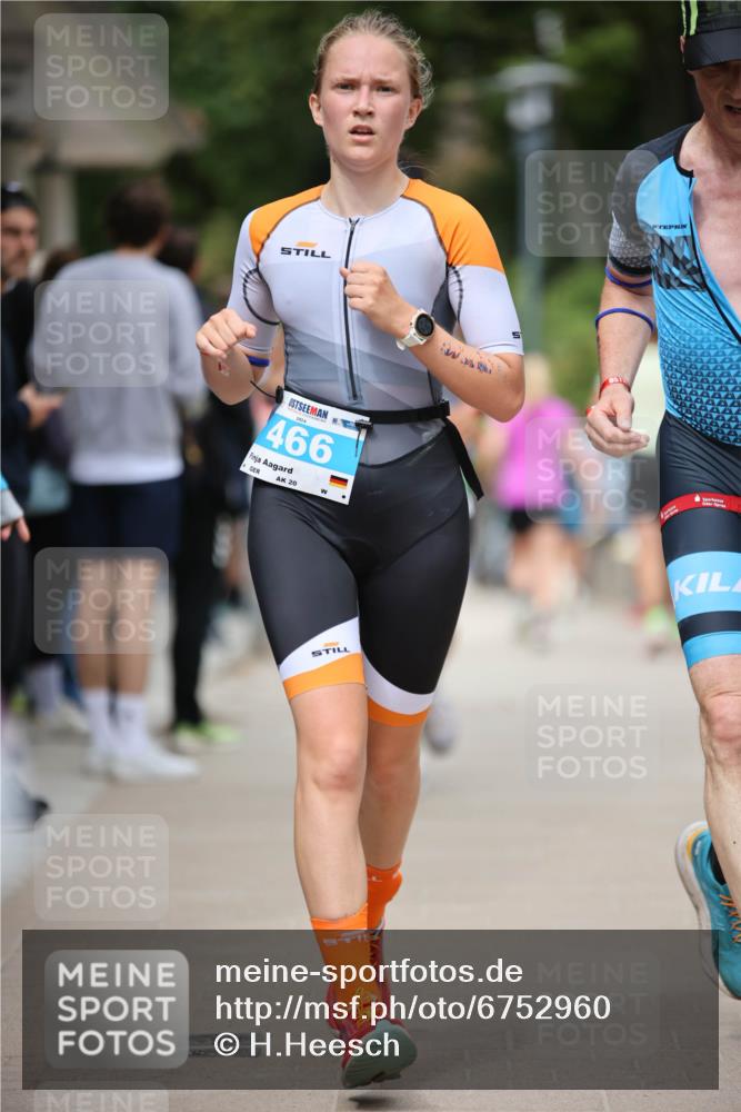04.08.2024 - OstseeMan H.Heesch http://msf.ph/oto/6752960 04.08.2024 15:07:19 Laufen 13, 103, 466, 535, 544, 925, 1105, 1110, 1174, 1277 meine-sportfotos.de