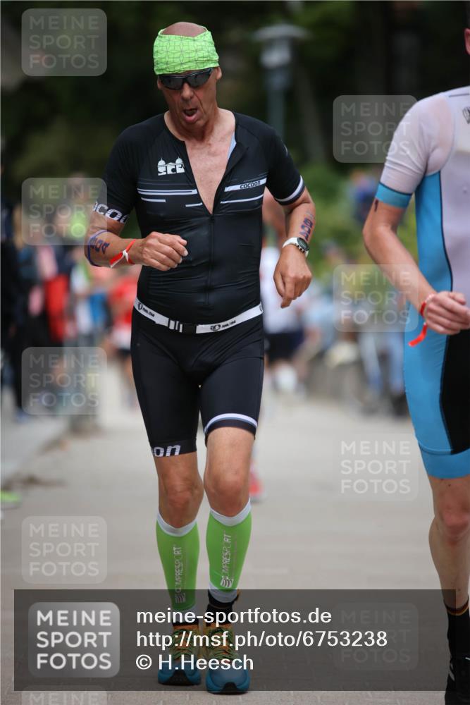 04.08.2024 - OstseeMan H.Heesch http://msf.ph/oto/6753238 04.08.2024 15:08:15 Laufen 107, 770, 771, 804, 879, 906, 980, 1113, 1133, 1254 meine-sportfotos.de