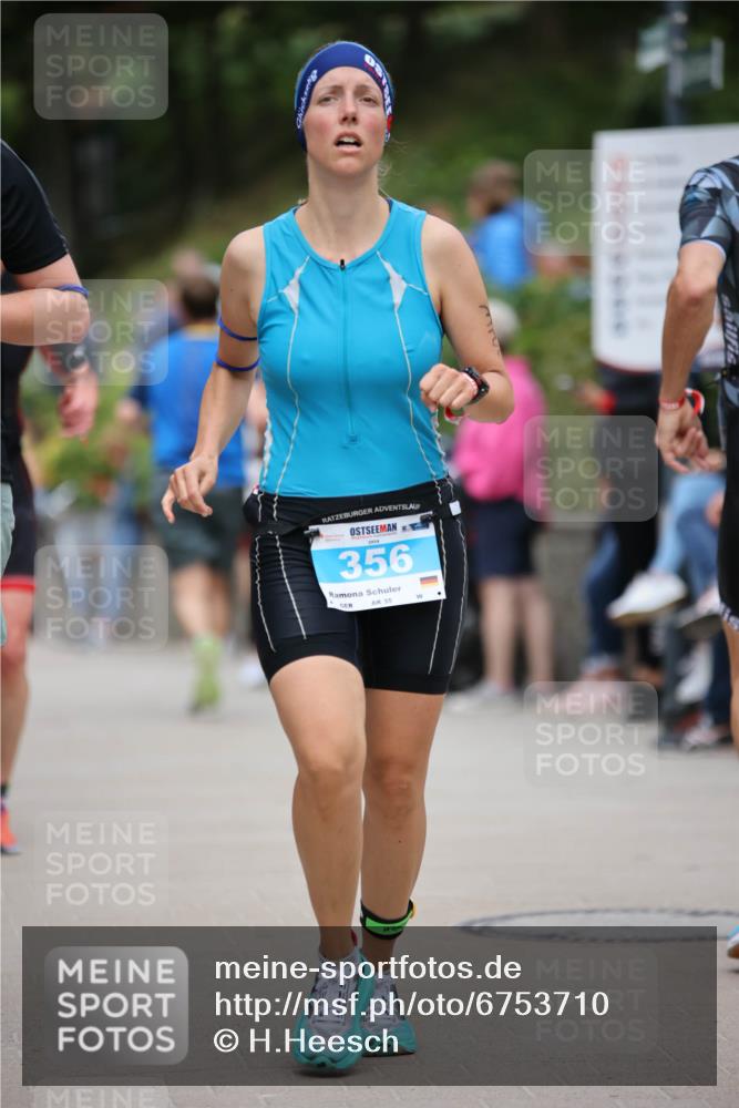 04.08.2024 - OstseeMan H.Heesch http://msf.ph/oto/6753710 04.08.2024 15:10:02 Laufen 79, 356, 502, 826, 886, 987, 1179, 1197 meine-sportfotos.de