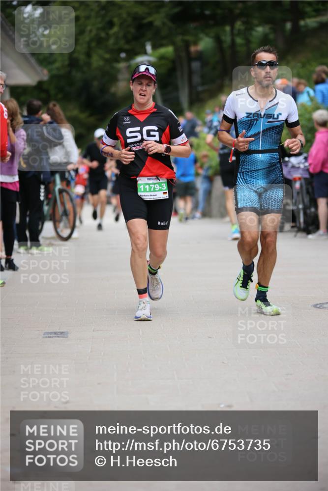 04.08.2024 - OstseeMan H.Heesch http://msf.ph/oto/6753735 04.08.2024 15:10:07 Laufen 79, 169, 356, 465, 485, 502, 826, 886, 907, 913, 987, 987, 1179, 1197 meine-sportfotos.de