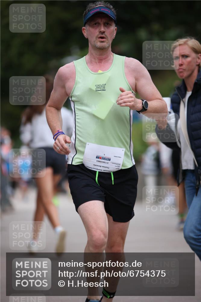 04.08.2024 - OstseeMan H.Heesch http://msf.ph/oto/6754375 04.08.2024 15:11:18 Laufen 291, 382, 631, 1119, 1186 meine-sportfotos.de