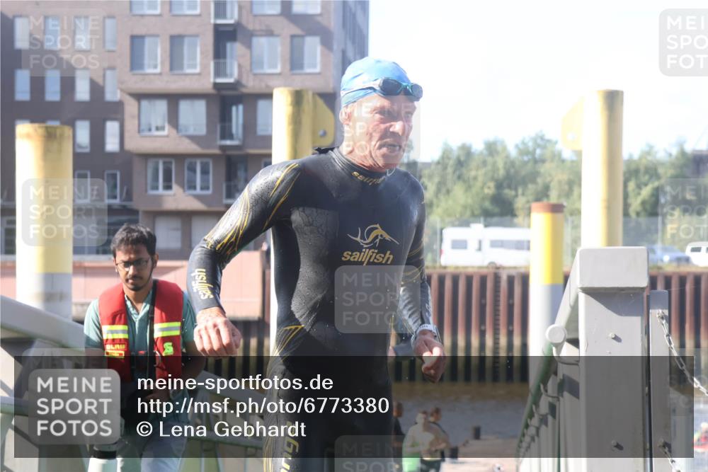 11.08.2024 - GEWOBA Citytriathlon Bremen Lena Gebhardt http://msf.ph/oto/6773380 11.08.2024 10:07:57 Schwimmen 3, 7, 8, 75, 79, 87, 96, 106 meine-sportfotos.de