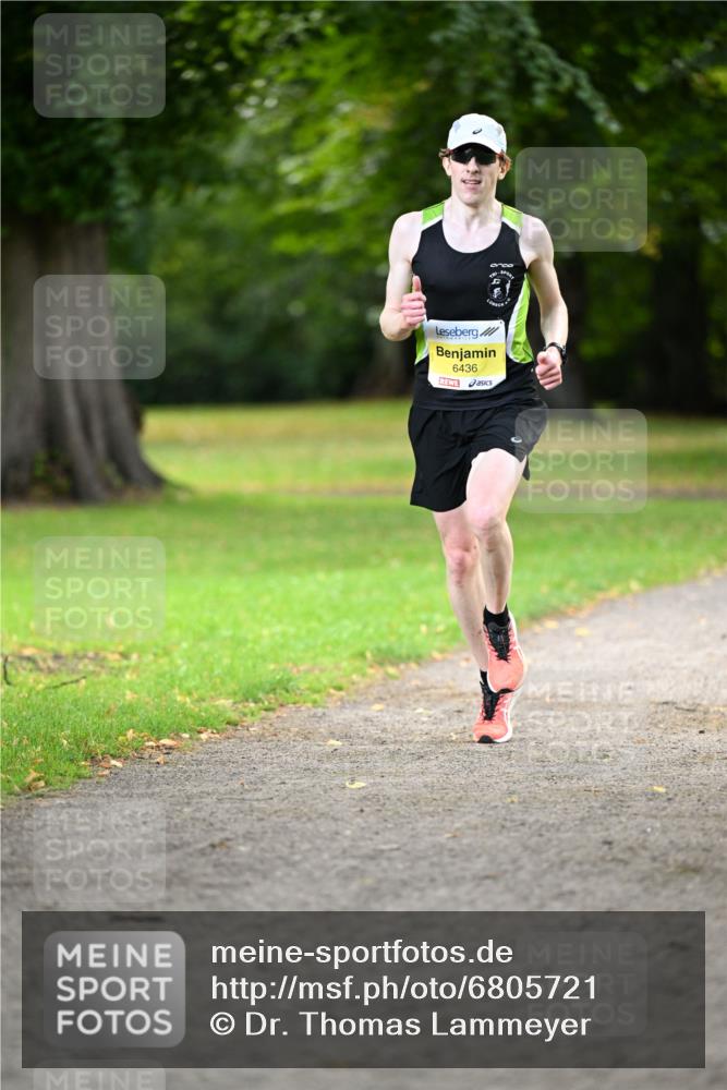 25.08.2024 - 20. Blankeneser Heldenlauf Dr. Thomas Lammeyer http://msf.ph/oto/6805721 25.08.2024 10:03:26 Laufen 6436 meine-sportfotos.de