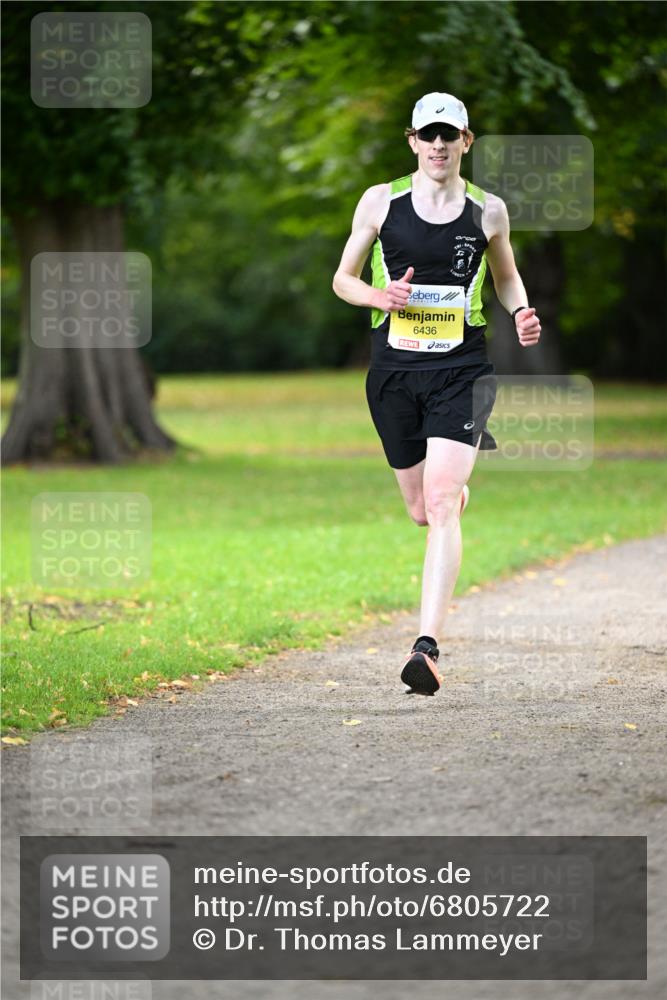 25.08.2024 - 20. Blankeneser Heldenlauf Dr. Thomas Lammeyer http://msf.ph/oto/6805722 25.08.2024 10:03:26 Laufen 6436 meine-sportfotos.de
