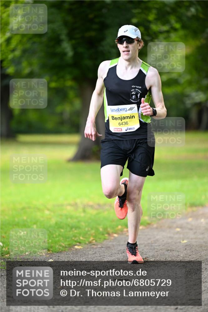 25.08.2024 - 20. Blankeneser Heldenlauf Dr. Thomas Lammeyer http://msf.ph/oto/6805729 25.08.2024 10:03:27 Laufen 5, 6436 meine-sportfotos.de