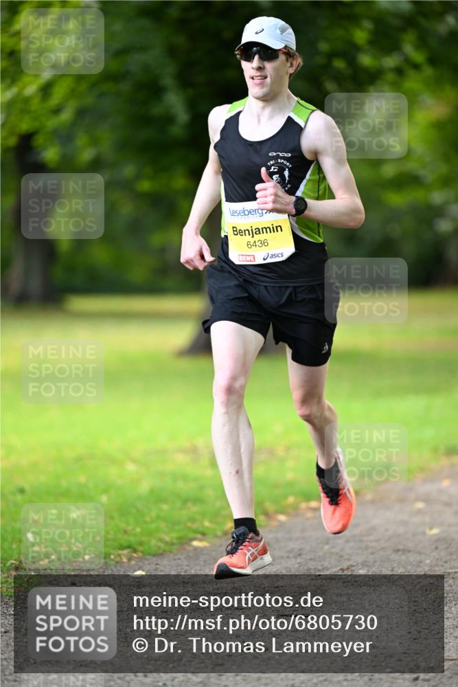 25.08.2024 - 20. Blankeneser Heldenlauf Dr. Thomas Lammeyer http://msf.ph/oto/6805730 25.08.2024 10:03:27 Laufen 6436 meine-sportfotos.de