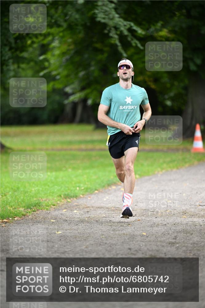25.08.2024 - 20. Blankeneser Heldenlauf Dr. Thomas Lammeyer http://msf.ph/oto/6805742 25.08.2024 10:03:56 Laufen  meine-sportfotos.de