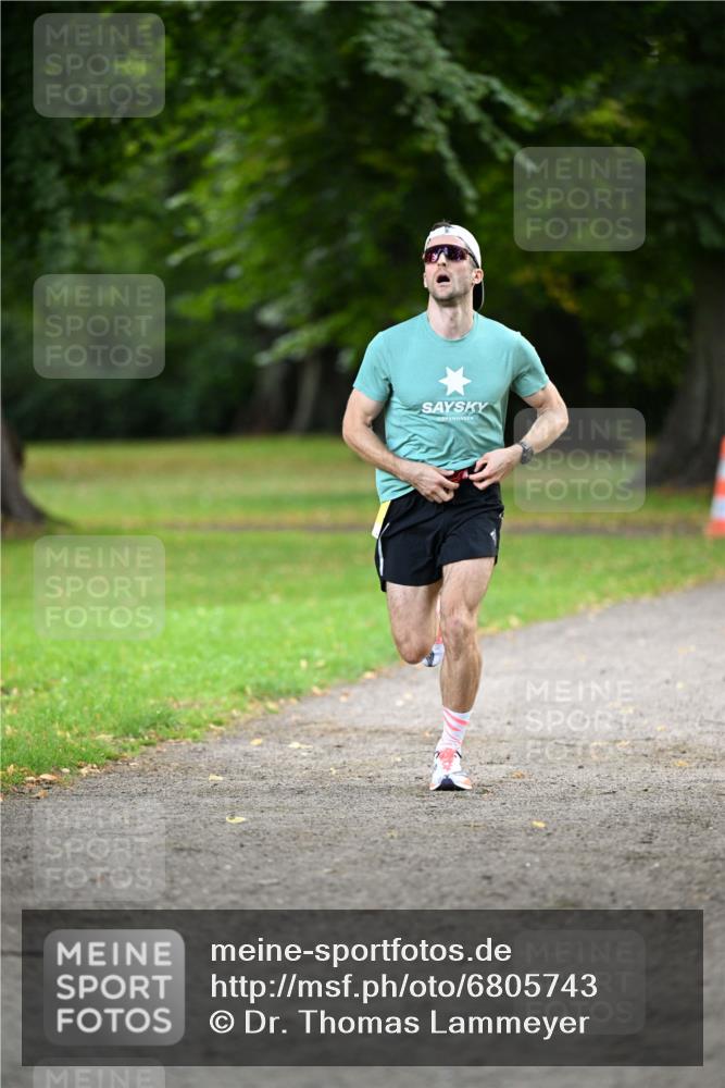 25.08.2024 - 20. Blankeneser Heldenlauf Dr. Thomas Lammeyer http://msf.ph/oto/6805743 25.08.2024 10:03:56 Laufen  meine-sportfotos.de