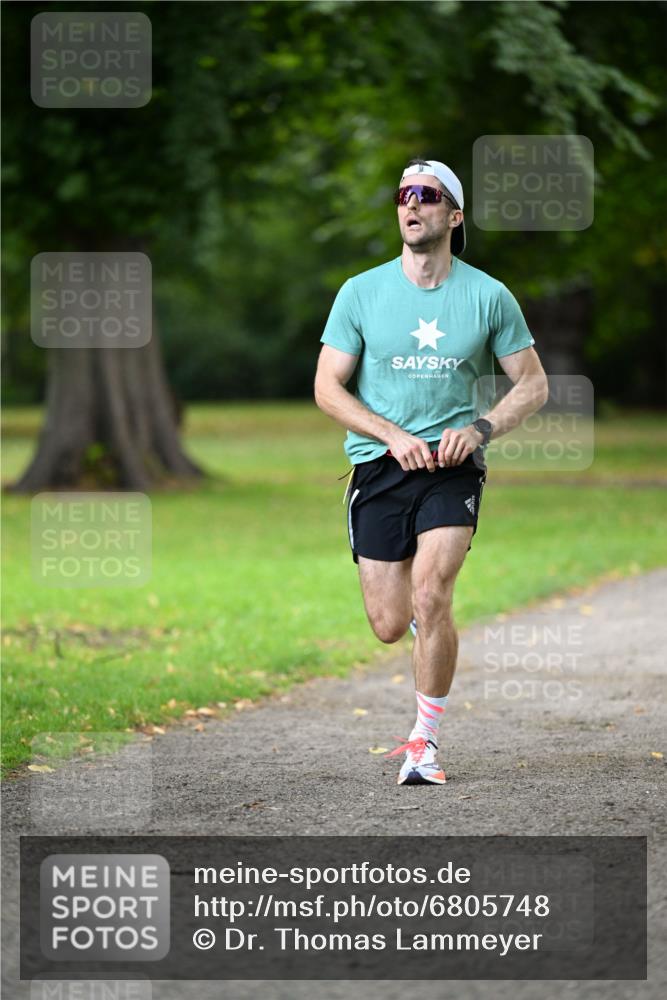 25.08.2024 - 20. Blankeneser Heldenlauf Dr. Thomas Lammeyer http://msf.ph/oto/6805748 25.08.2024 10:03:57 Laufen  meine-sportfotos.de