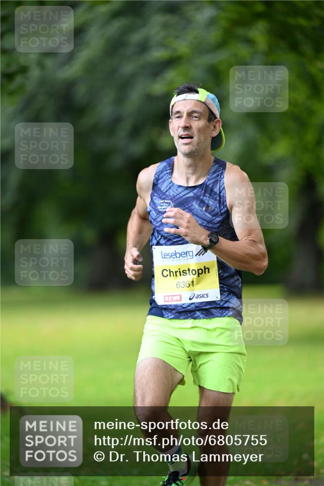25.08.2024 - 20. Blankeneser Heldenlauf Dr. Thomas Lammeyer http://msf.ph/oto/6805755 25.08.2024 10:04:42 Laufen 6361 meine-sportfotos.de