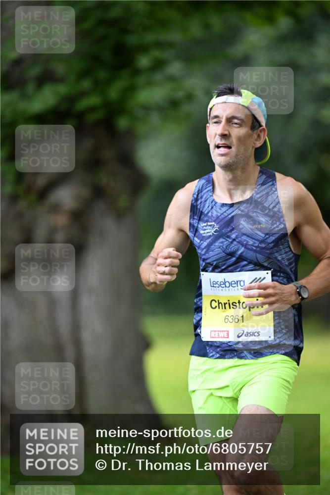 25.08.2024 - 20. Blankeneser Heldenlauf Dr. Thomas Lammeyer http://msf.ph/oto/6805757 25.08.2024 10:04:43 Laufen 6361 meine-sportfotos.de