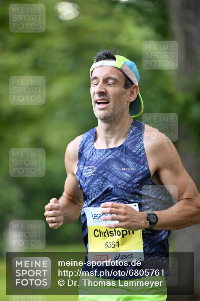 25.08.2024 - 20. Blankeneser Heldenlauf Dr. Thomas Lammeyer http://msf.ph/oto/6805761 25.08.2024 10:04:43 Laufen 6361 meine-sportfotos.de