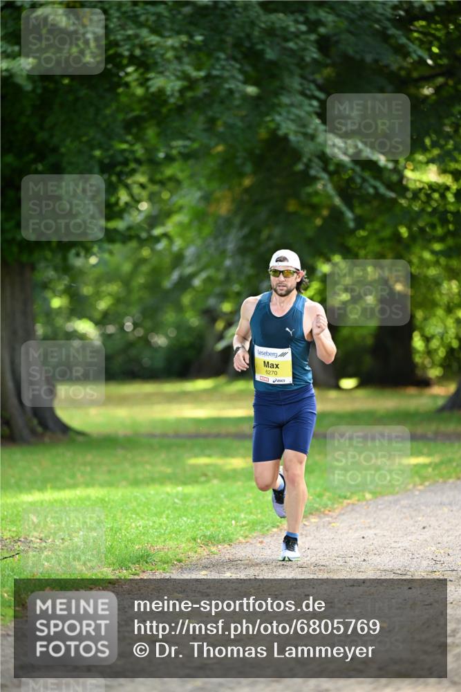 25.08.2024 - 20. Blankeneser Heldenlauf Dr. Thomas Lammeyer http://msf.ph/oto/6805769 25.08.2024 10:05:16 Laufen 6270 meine-sportfotos.de