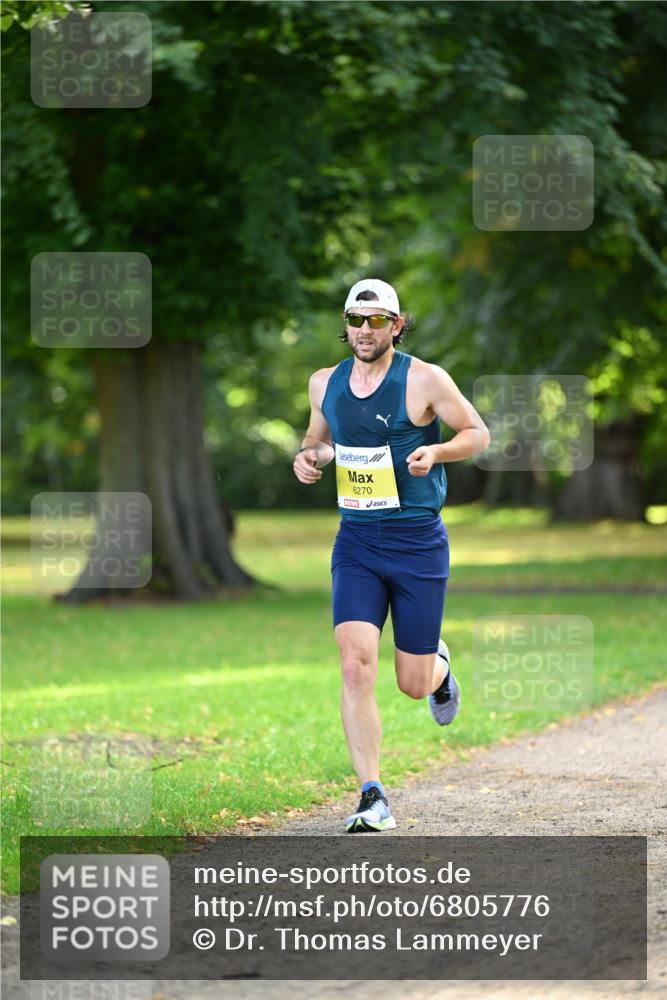 25.08.2024 - 20. Blankeneser Heldenlauf Dr. Thomas Lammeyer http://msf.ph/oto/6805776 25.08.2024 10:05:17 Laufen 6270 meine-sportfotos.de