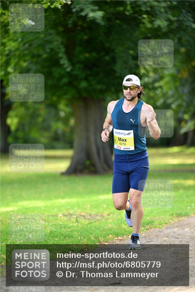 25.08.2024 - 20. Blankeneser Heldenlauf Dr. Thomas Lammeyer http://msf.ph/oto/6805779 25.08.2024 10:05:17 Laufen 6270 meine-sportfotos.de