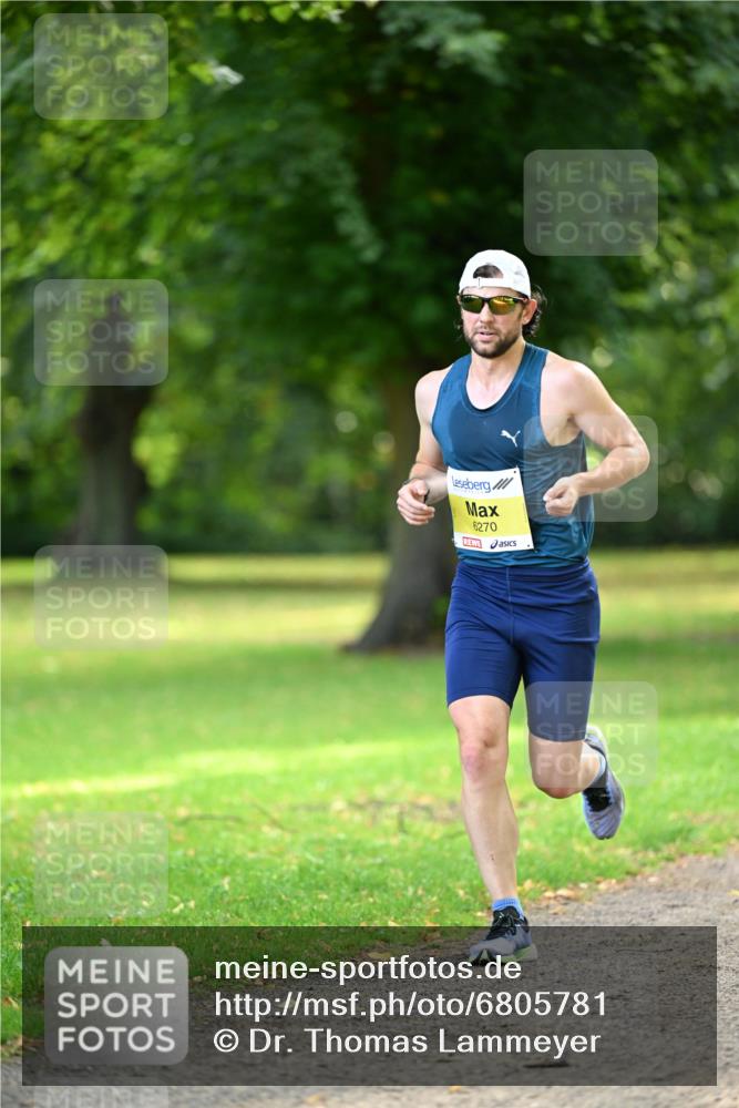 25.08.2024 - 20. Blankeneser Heldenlauf Dr. Thomas Lammeyer http://msf.ph/oto/6805781 25.08.2024 10:05:17 Laufen 6270 meine-sportfotos.de