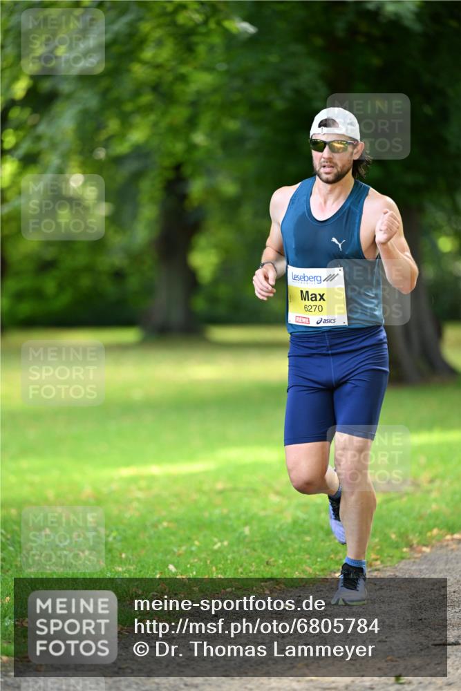 25.08.2024 - 20. Blankeneser Heldenlauf Dr. Thomas Lammeyer http://msf.ph/oto/6805784 25.08.2024 10:05:18 Laufen 6270 meine-sportfotos.de
