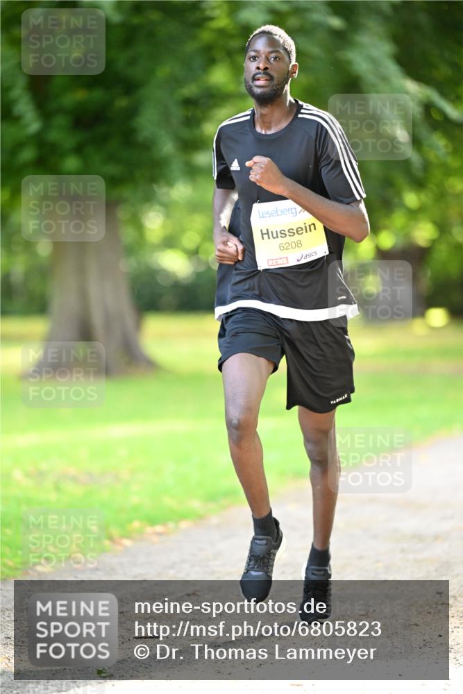 25.08.2024 - 20. Blankeneser Heldenlauf Dr. Thomas Lammeyer http://msf.ph/oto/6805823 25.08.2024 10:06:05 Laufen 6208 meine-sportfotos.de