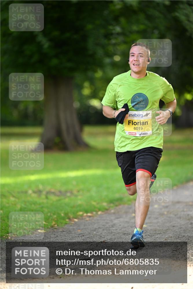 25.08.2024 - 20. Blankeneser Heldenlauf Dr. Thomas Lammeyer http://msf.ph/oto/6805835 25.08.2024 10:06:43 Laufen 4, 6019 meine-sportfotos.de