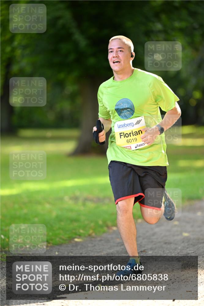 25.08.2024 - 20. Blankeneser Heldenlauf Dr. Thomas Lammeyer http://msf.ph/oto/6805838 25.08.2024 10:06:43 Laufen 4, 6019 meine-sportfotos.de