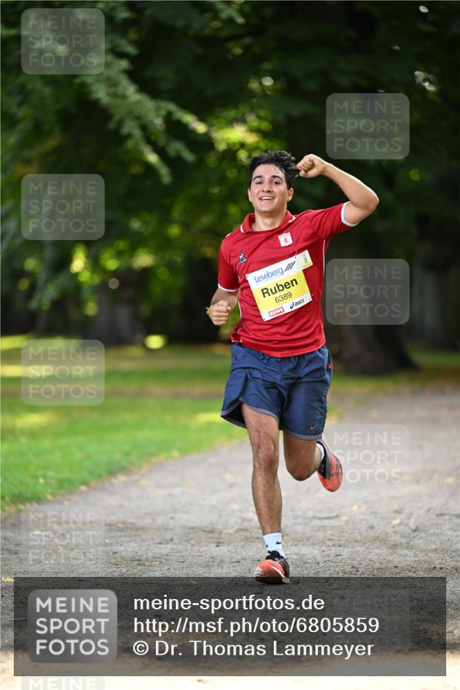 25.08.2024 - 20. Blankeneser Heldenlauf Dr. Thomas Lammeyer http://msf.ph/oto/6805859 25.08.2024 10:07:08 Laufen 6389 meine-sportfotos.de