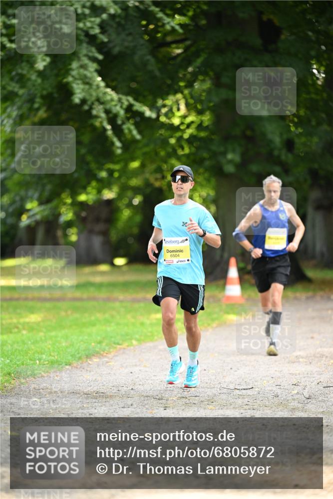 25.08.2024 - 20. Blankeneser Heldenlauf Dr. Thomas Lammeyer http://msf.ph/oto/6805872 25.08.2024 10:07:24 Laufen 6504 meine-sportfotos.de