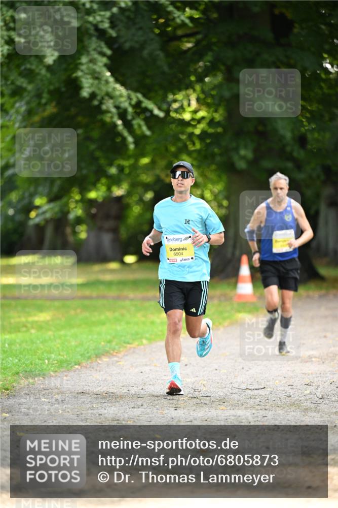 25.08.2024 - 20. Blankeneser Heldenlauf Dr. Thomas Lammeyer http://msf.ph/oto/6805873 25.08.2024 10:07:24 Laufen 6504 meine-sportfotos.de