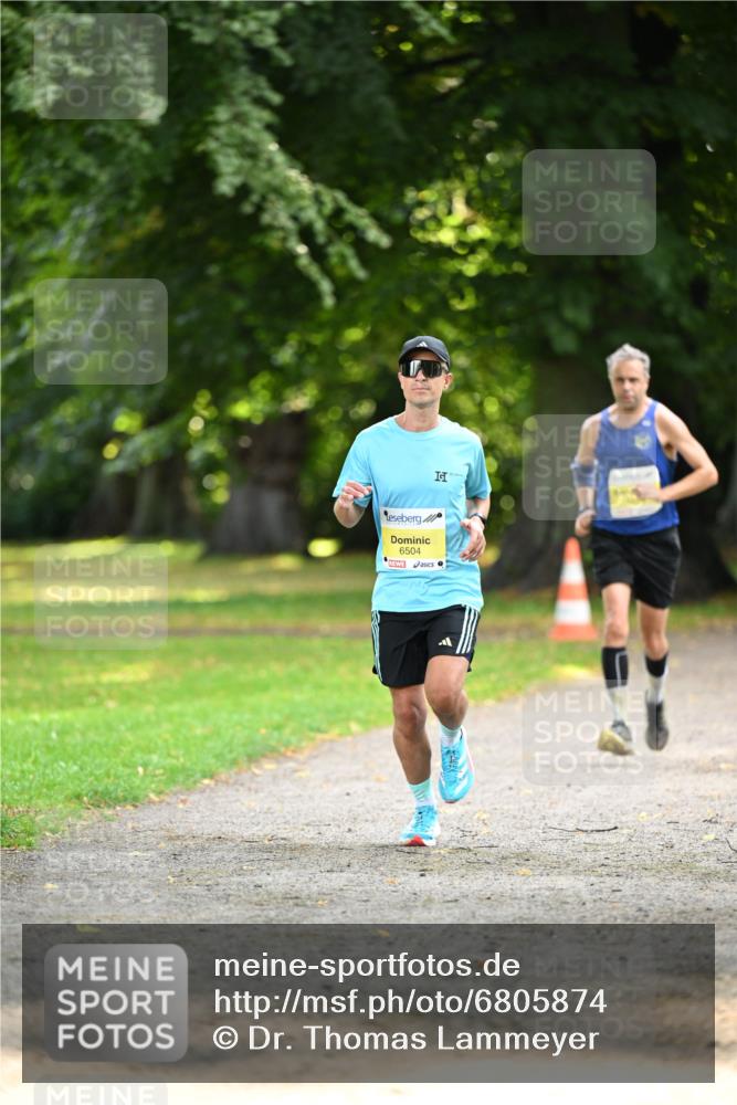 25.08.2024 - 20. Blankeneser Heldenlauf Dr. Thomas Lammeyer http://msf.ph/oto/6805874 25.08.2024 10:07:24 Laufen 6504 meine-sportfotos.de