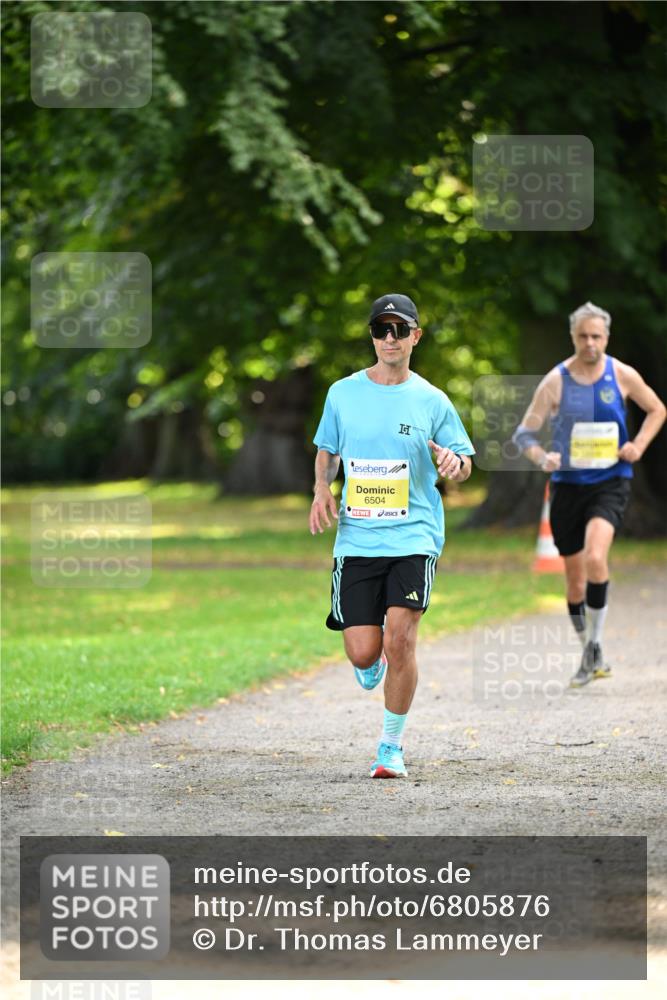 25.08.2024 - 20. Blankeneser Heldenlauf Dr. Thomas Lammeyer http://msf.ph/oto/6805876 25.08.2024 10:07:25 Laufen 6504 meine-sportfotos.de