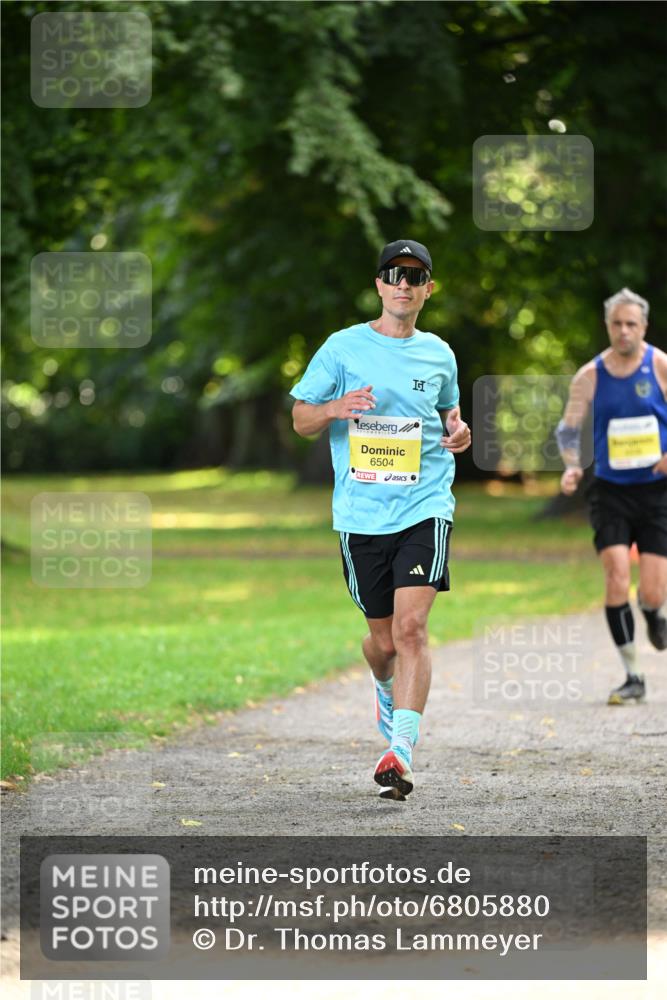 25.08.2024 - 20. Blankeneser Heldenlauf Dr. Thomas Lammeyer http://msf.ph/oto/6805880 25.08.2024 10:07:25 Laufen 6504 meine-sportfotos.de