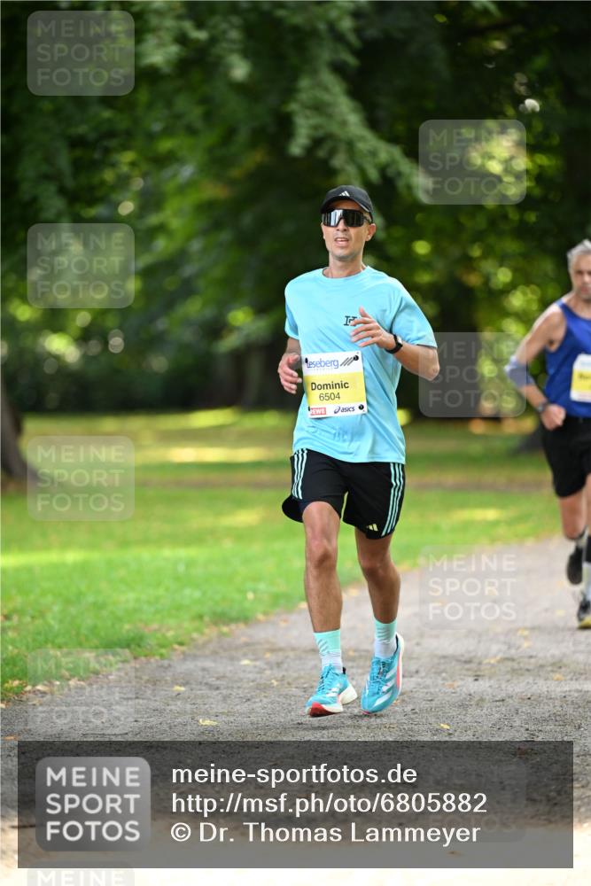25.08.2024 - 20. Blankeneser Heldenlauf Dr. Thomas Lammeyer http://msf.ph/oto/6805882 25.08.2024 10:07:25 Laufen 6504 meine-sportfotos.de