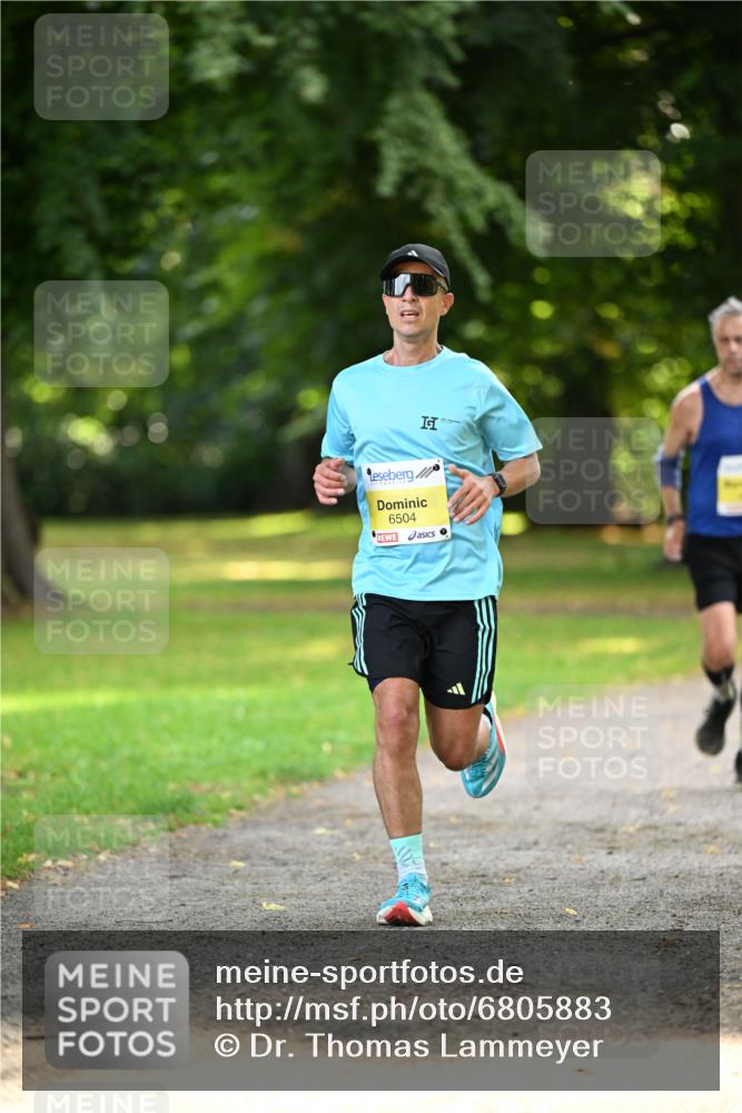 25.08.2024 - 20. Blankeneser Heldenlauf Dr. Thomas Lammeyer http://msf.ph/oto/6805883 25.08.2024 10:07:26 Laufen 6504 meine-sportfotos.de