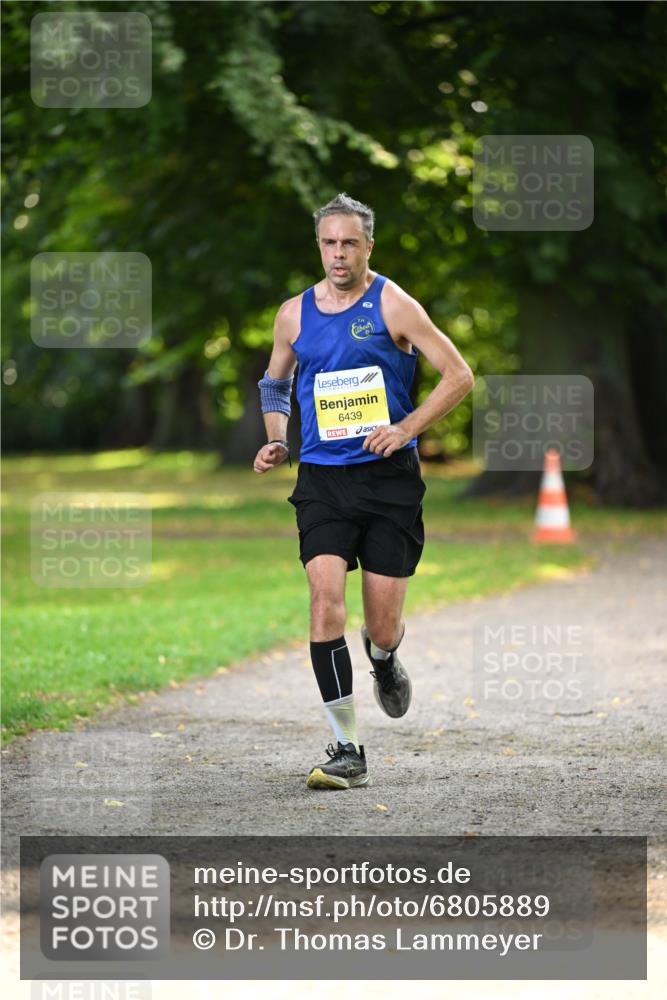 25.08.2024 - 20. Blankeneser Heldenlauf Dr. Thomas Lammeyer http://msf.ph/oto/6805889 25.08.2024 10:07:27 Laufen 6439 meine-sportfotos.de