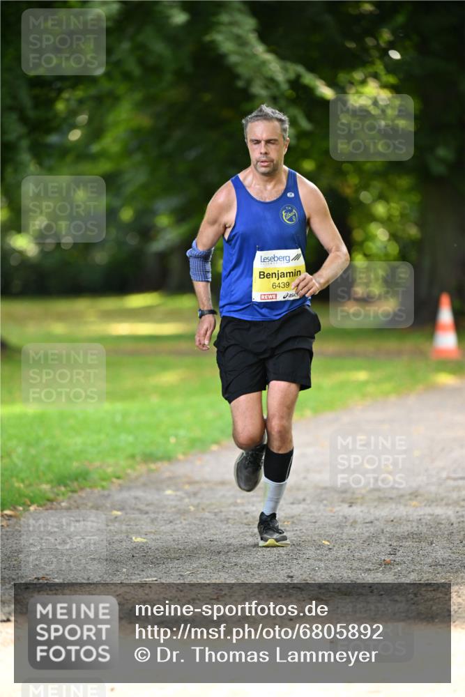 25.08.2024 - 20. Blankeneser Heldenlauf Dr. Thomas Lammeyer http://msf.ph/oto/6805892 25.08.2024 10:07:27 Laufen 6439 meine-sportfotos.de