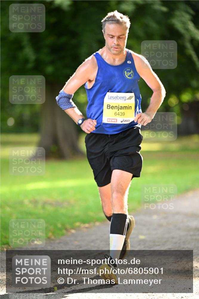 25.08.2024 - 20. Blankeneser Heldenlauf Dr. Thomas Lammeyer http://msf.ph/oto/6805901 25.08.2024 10:07:29 Laufen 6439 meine-sportfotos.de