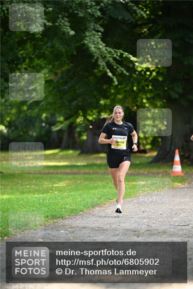 25.08.2024 - 20. Blankeneser Heldenlauf Dr. Thomas Lammeyer http://msf.ph/oto/6805902 25.08.2024 10:07:36 Laufen 6285 meine-sportfotos.de