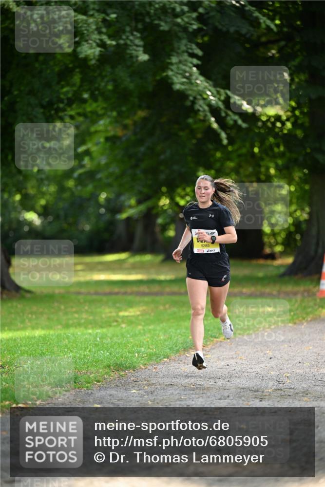 25.08.2024 - 20. Blankeneser Heldenlauf Dr. Thomas Lammeyer http://msf.ph/oto/6805905 25.08.2024 10:07:36 Laufen 6285 meine-sportfotos.de