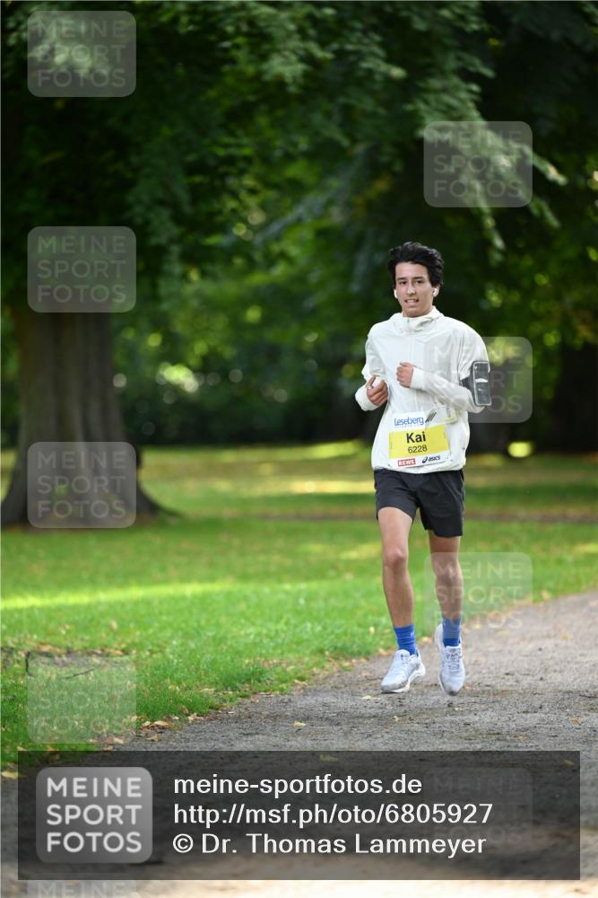 25.08.2024 - 20. Blankeneser Heldenlauf Dr. Thomas Lammeyer http://msf.ph/oto/6805927 25.08.2024 10:07:40 Laufen 6228 meine-sportfotos.de