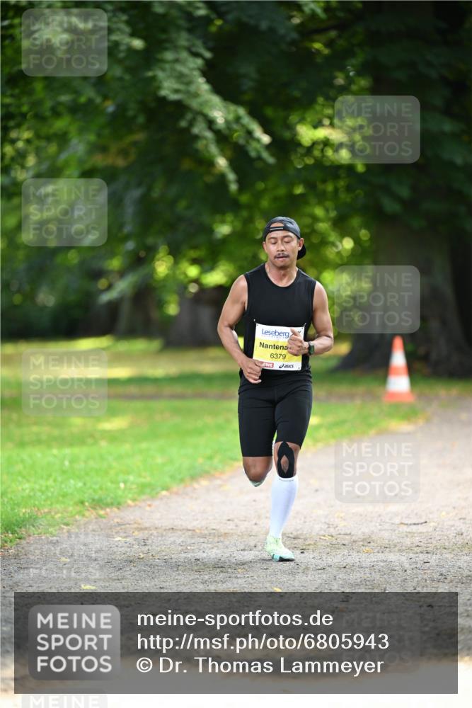 25.08.2024 - 20. Blankeneser Heldenlauf Dr. Thomas Lammeyer http://msf.ph/oto/6805943 25.08.2024 10:07:52 Laufen 6379 meine-sportfotos.de