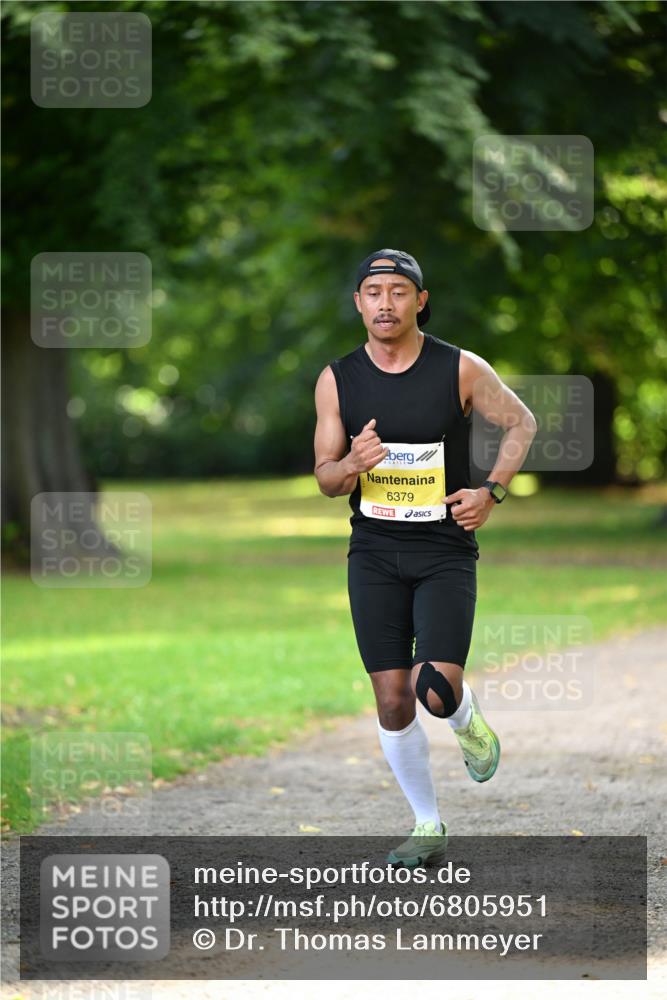 25.08.2024 - 20. Blankeneser Heldenlauf Dr. Thomas Lammeyer http://msf.ph/oto/6805951 25.08.2024 10:07:53 Laufen 6379 meine-sportfotos.de
