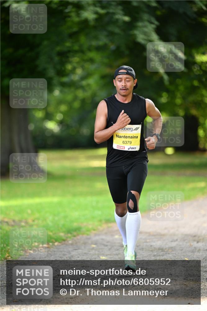 25.08.2024 - 20. Blankeneser Heldenlauf Dr. Thomas Lammeyer http://msf.ph/oto/6805952 25.08.2024 10:07:54 Laufen 6379 meine-sportfotos.de