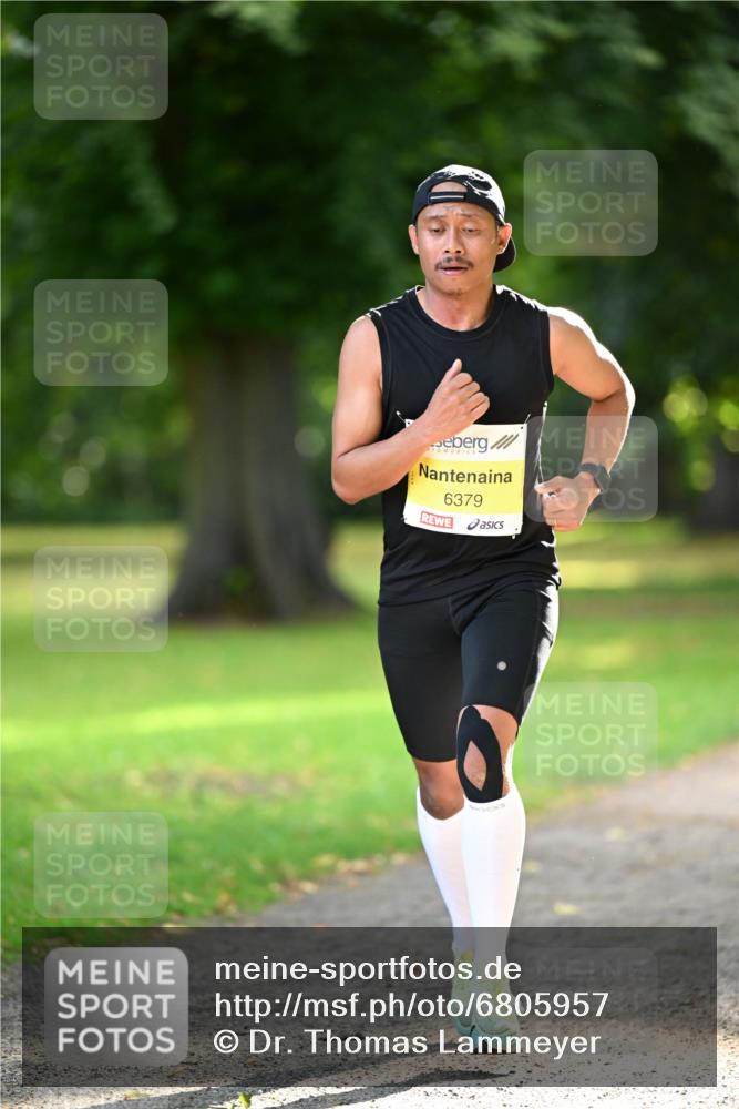 25.08.2024 - 20. Blankeneser Heldenlauf Dr. Thomas Lammeyer http://msf.ph/oto/6805957 25.08.2024 10:07:54 Laufen 6379 meine-sportfotos.de