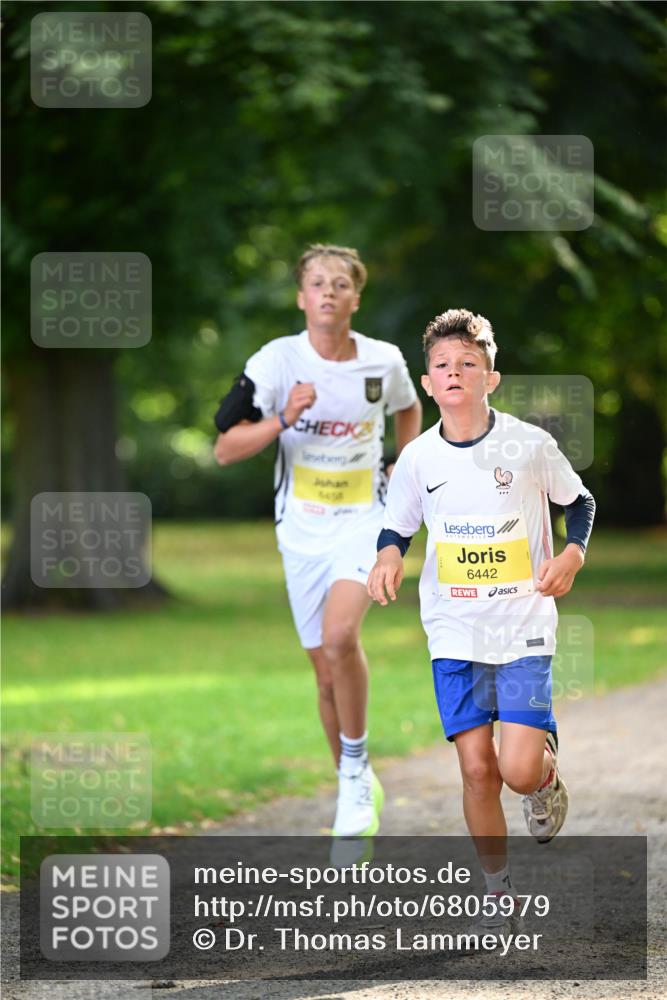 25.08.2024 - 20. Blankeneser Heldenlauf Dr. Thomas Lammeyer http://msf.ph/oto/6805979 25.08.2024 10:08:05 Laufen 6442 meine-sportfotos.de