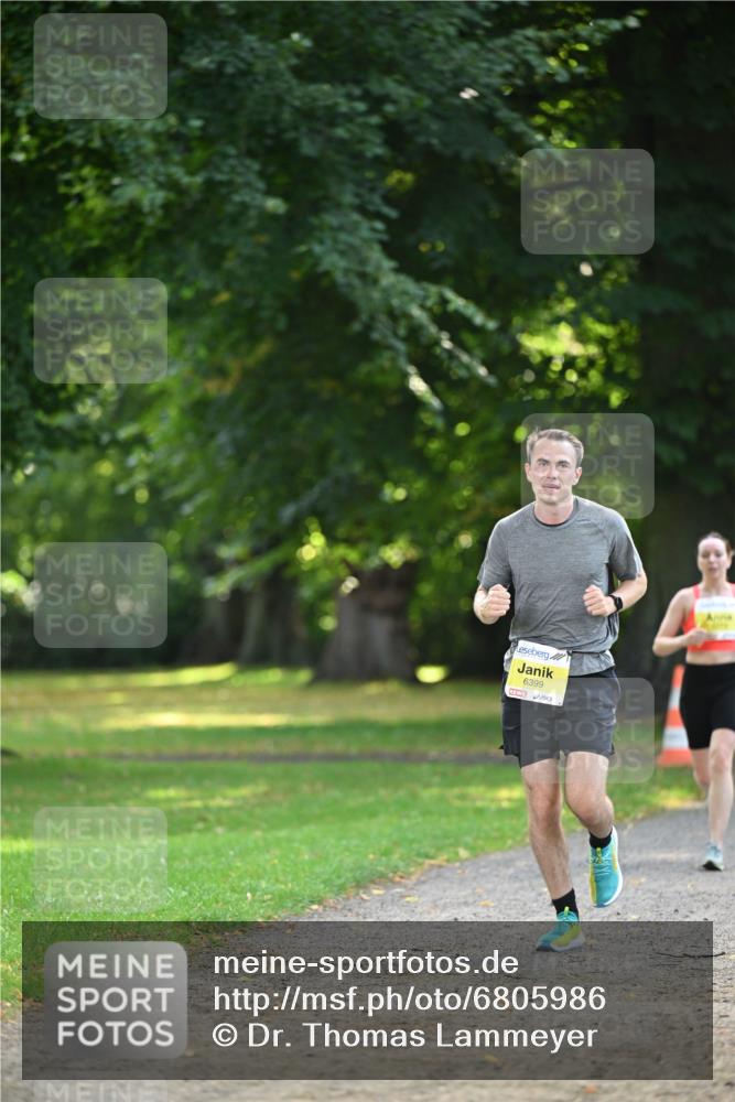 25.08.2024 - 20. Blankeneser Heldenlauf Dr. Thomas Lammeyer http://msf.ph/oto/6805986 25.08.2024 10:09:14 Laufen 6399 meine-sportfotos.de