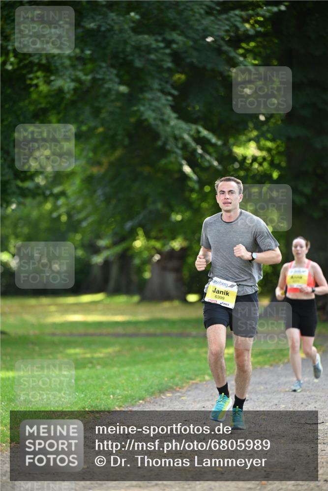25.08.2024 - 20. Blankeneser Heldenlauf Dr. Thomas Lammeyer http://msf.ph/oto/6805989 25.08.2024 10:09:15 Laufen 6399 meine-sportfotos.de