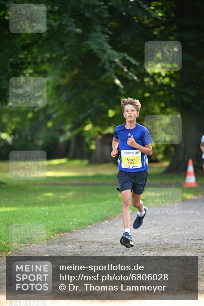 25.08.2024 - 20. Blankeneser Heldenlauf Dr. Thomas Lammeyer http://msf.ph/oto/6806028 25.08.2024 10:09:33 Laufen 6459 meine-sportfotos.de